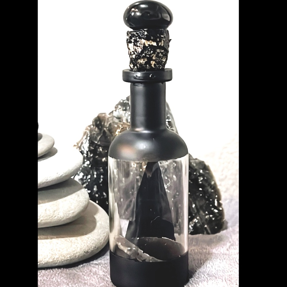 BLCK. Obsidian Wish Bottle